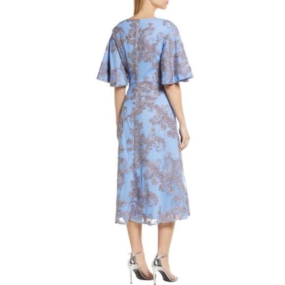 New JS Collection Saige Floral Brocade Cocktail Midi Dress in Sky Blue Size 6 - Picture 3 of 9